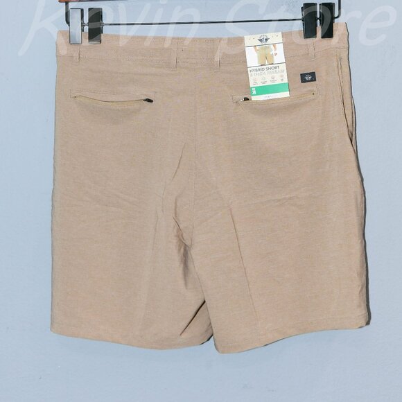 DOCKERS MEN HYBRID SHORT - Picture 2 of 7